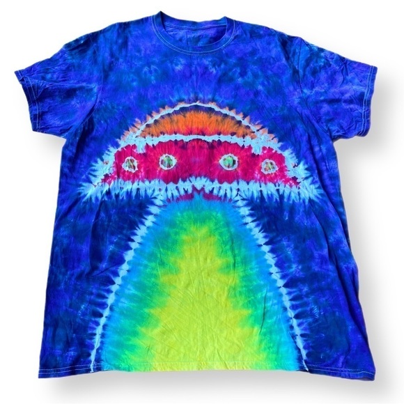 Tie dye double design UFO tractor beam and alien tshirt unisex 2XL crew blue - Picture 1 of 8